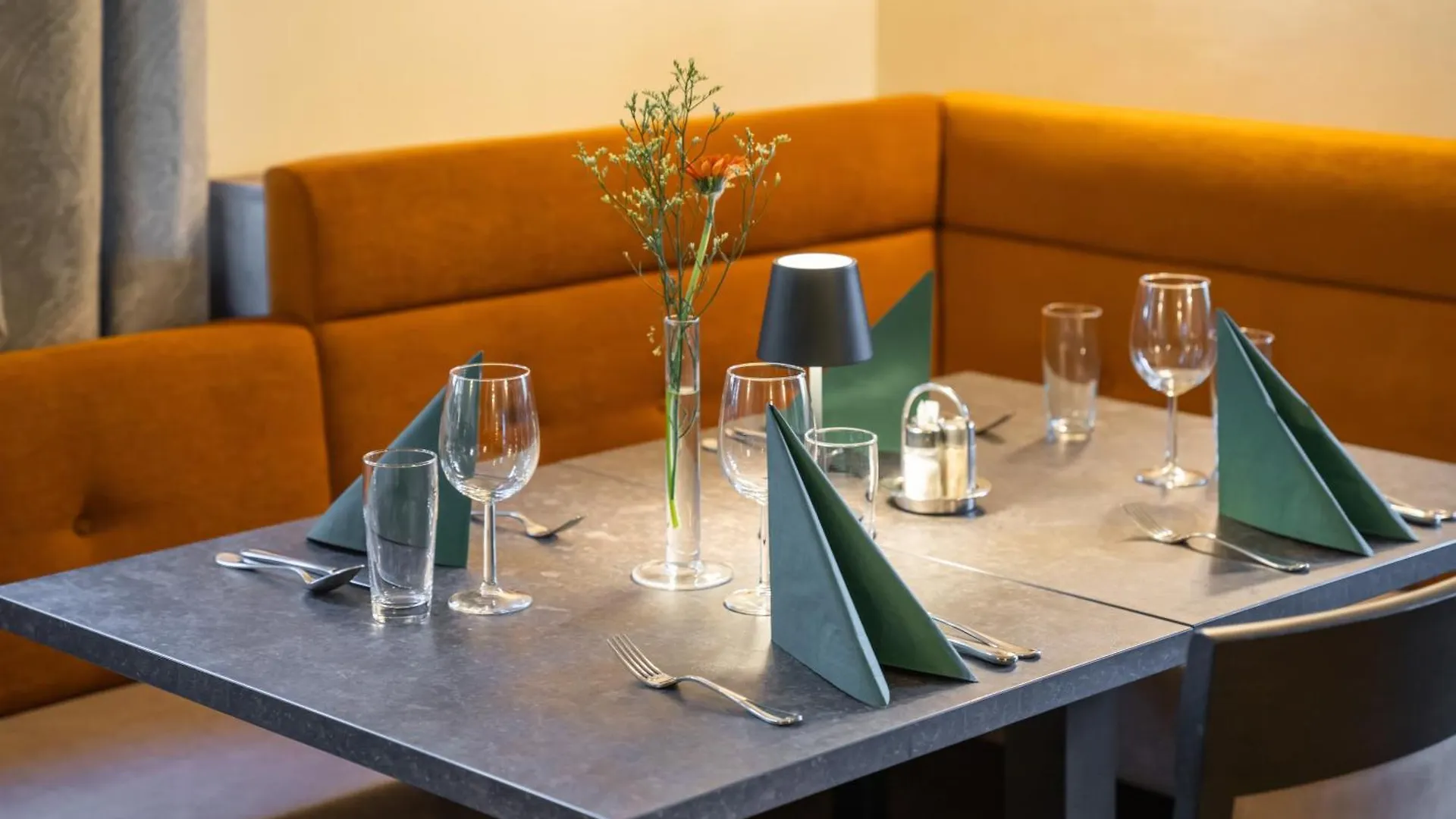 Homestay Johannes Schloessl - Gaestehaus Der Pallottiner Am Moenchsberg Salzburg